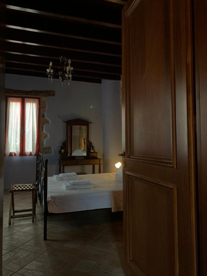 Lithos Homes Voliszósz Kültér fotó